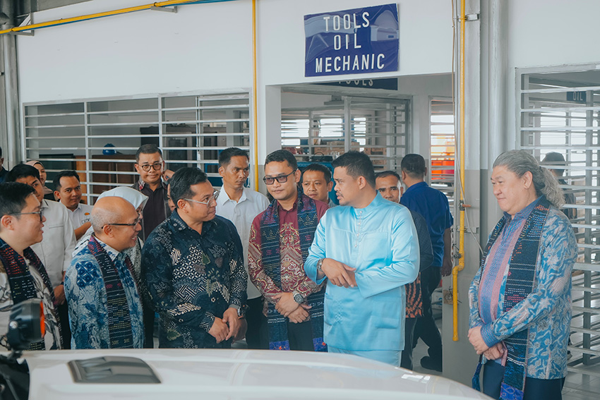 peresmian-dealer-medan-1-rev