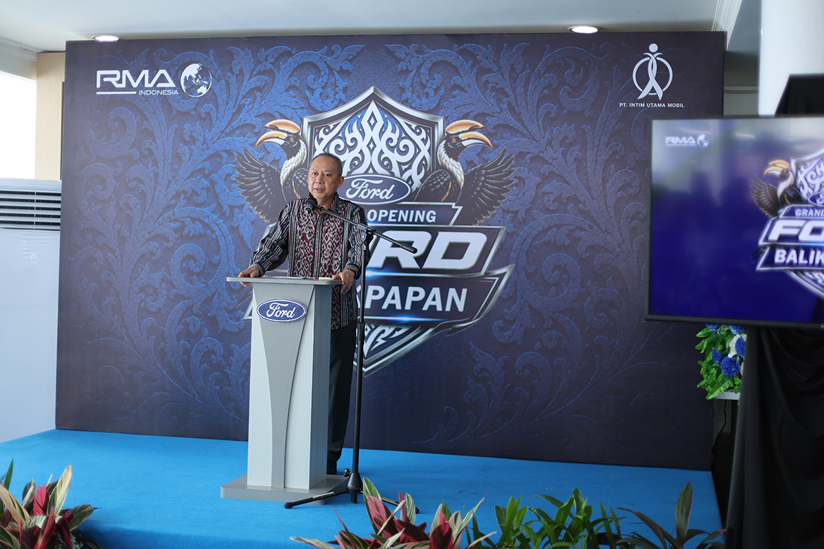 Ir. H. Moh. Zuhair, Direktur Utama PT Intim Utama Mobil.